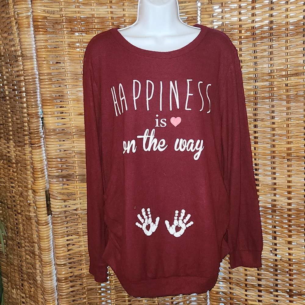 Maternity Happiness is on the Way Shirt XL